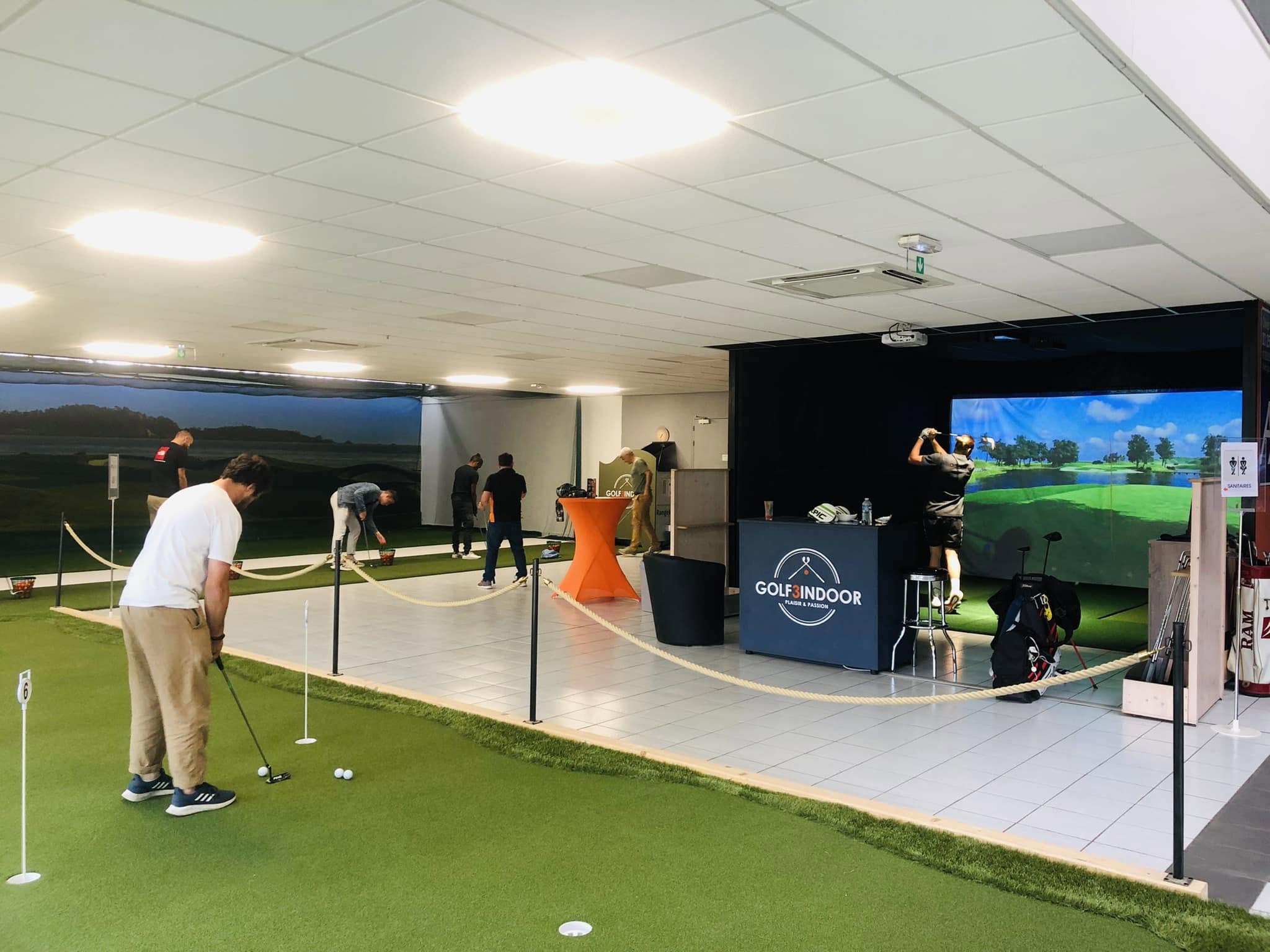 Golf 3 Indoor : espace intérieur et simulateurs de golf